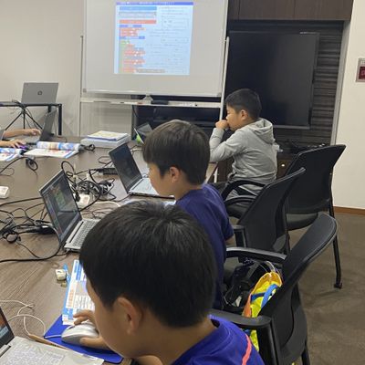 中級コースの授業風景です。