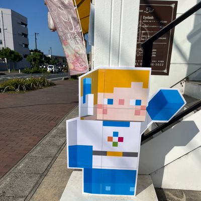 イベントの日には、オリジナルキャラ（トゥイッチ）が玄関で待ってるよ