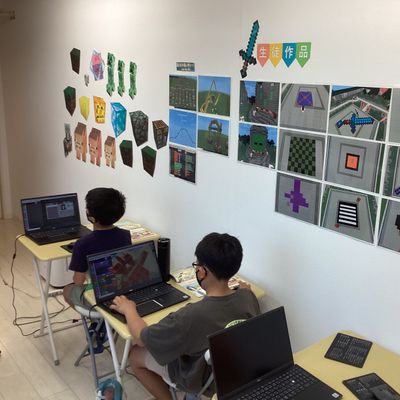 マイクラに囲まれた教室！