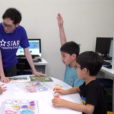 ロボットもプログラミング！ トライ＆エラーで思い通りに動かそう！