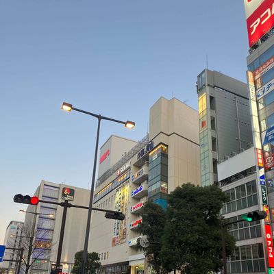 JR川崎駅、京急川崎駅より徒歩5分。 川崎モアーズの５階になります！