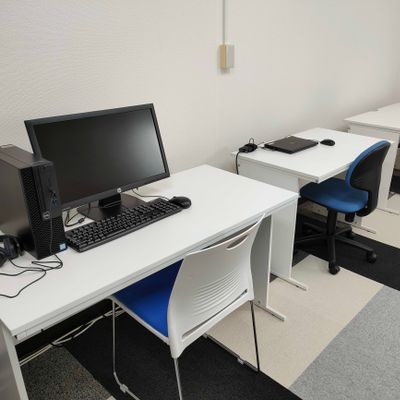 広々としたスペースでプログラミングを学ぶことが可能です。
