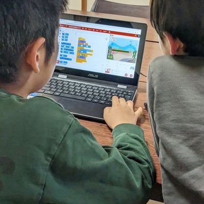 友達と楽しみながら高め合います