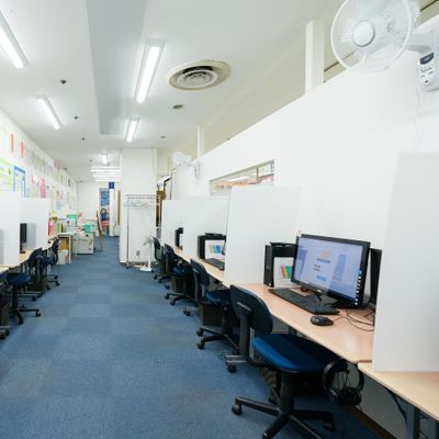 ご都合に合わせて毎月の受講時間と曜日が自由に選べます。