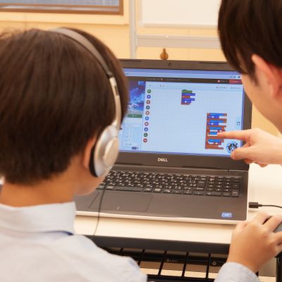 わからないところは丁寧に先生が指導します