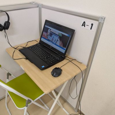 パソコン等の設備は万全！講師も研修しておりサポート体制もしっかりできています！