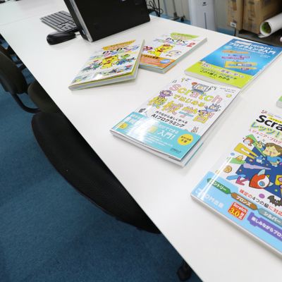 【ステージパソコン】教材、進捗状況に合わせて、進んでいきます。