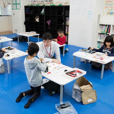 同じ教室の仲間と切磋琢磨して学びます