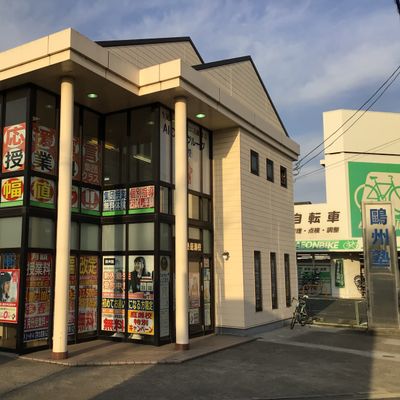 庭瀬校の外観です
