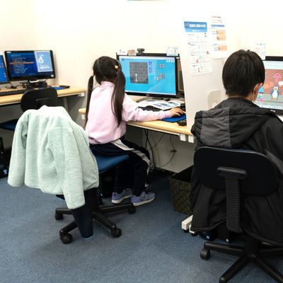 学校や学年の違う仲間との協働学習で様々なスキルを身に付けよう！