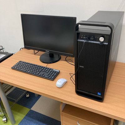 教室で利用できるデスクトップパソコンです