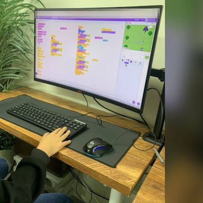 Scratchでゲーム制作中