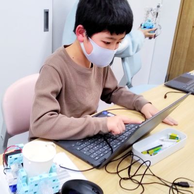 プログラミング＆ロボティクスコースの様子です。