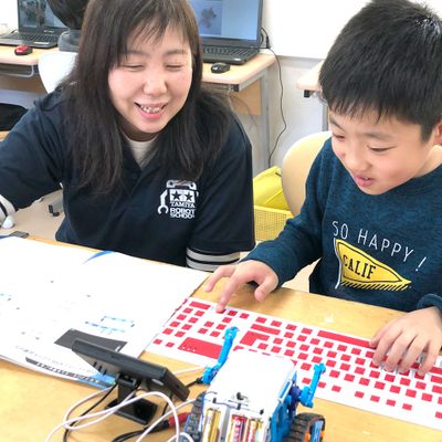 講師と一緒に楽しく学ぼう！