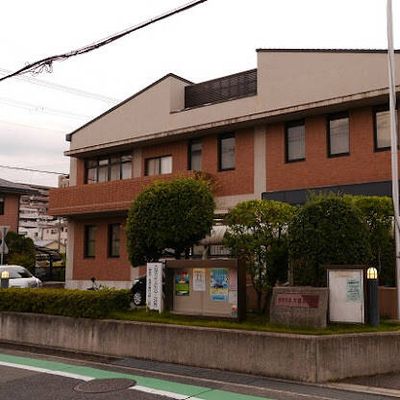 大社公民館にて開室しております。