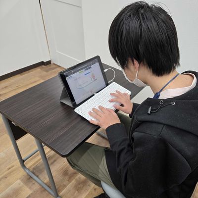 毎回のタイピング練習も行いますので始めての方もご安心いただけます。