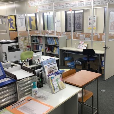 教室内観①