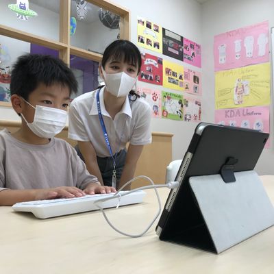 ブラインドタッチが自然に出来るように毎週練習の時間があります♪