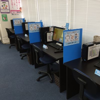 コロナ対策も万全にして授業を行っています