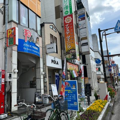 松山校教室外観