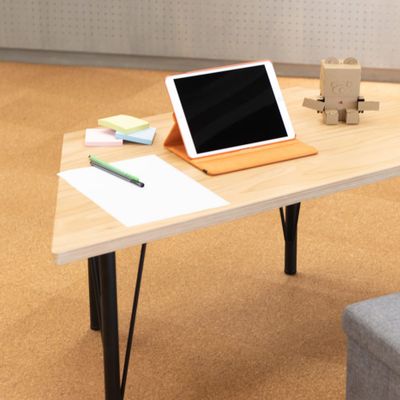 体験会だけでなく、普段のレッスンもタブレットは教室で用意します