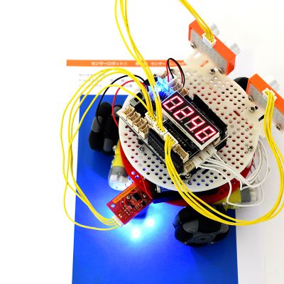 オムニホイールロボット