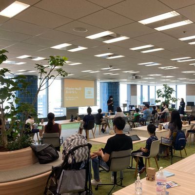 企業・団体とコラボレーションした教材開発やイベントも実施（NTTドコモ）
