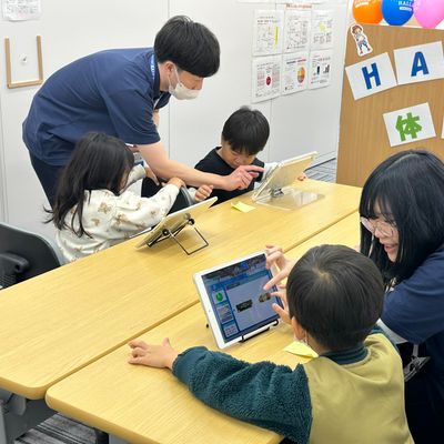 定期的に体験会を実施しています♪ この体験会で短時間でも我が子の才能が拓くのを体感できます！