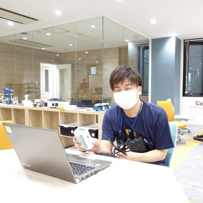 スクールマネージャの楠田です。体験会でお待ちしています！