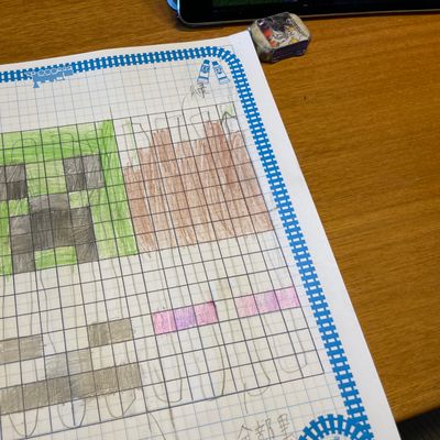 発表の日に制作する設計図。作る前に必ず設計図を考えるのは大人のプログラマーと同じです