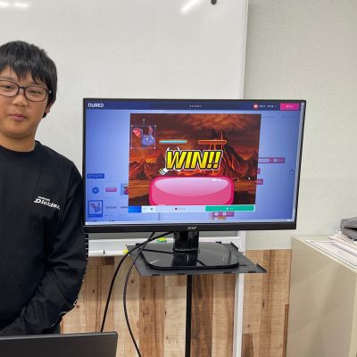 オリジナルゲーム制作＆発表で表現力養成！