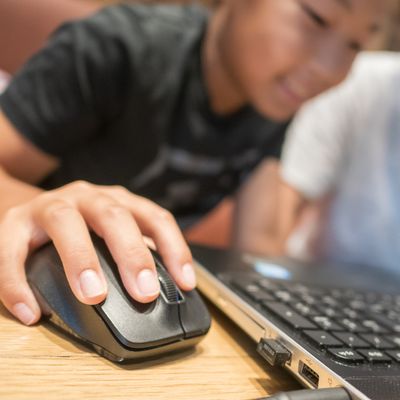 先生も生徒もみんな友達のように