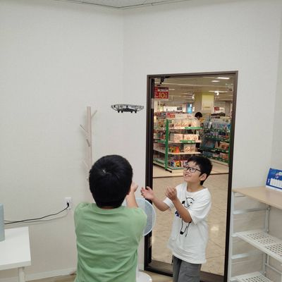 ドローンプログラムで空間認識を学んでいます！