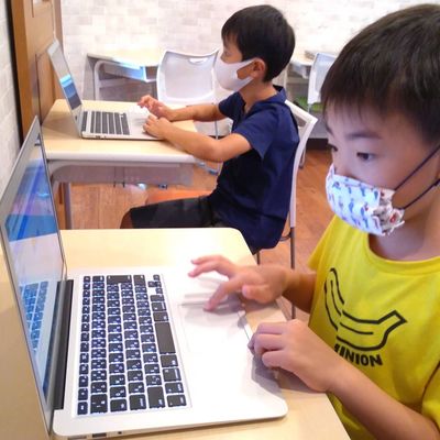 ミッションをクリアするためのプログラムを作成中