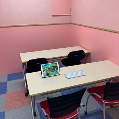 HALLO専用部屋では、楽しく元気に取り組めます。