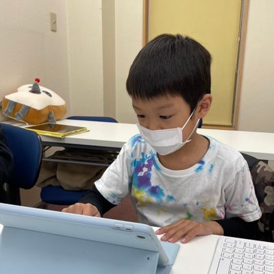 タイピングは毎回どんどん早く打てるようになっています。