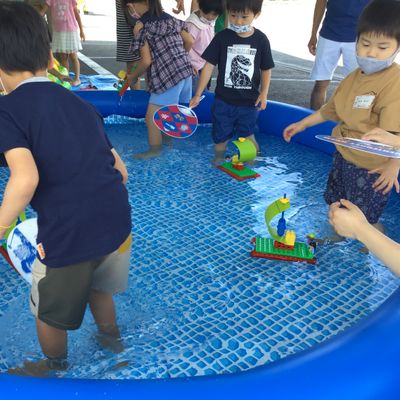 【イベント】サマーフェス8/1、子供たちはプールが大好きですね！どのモデルが沢山すすむかな？しっかりと、考え学びにつながりました。