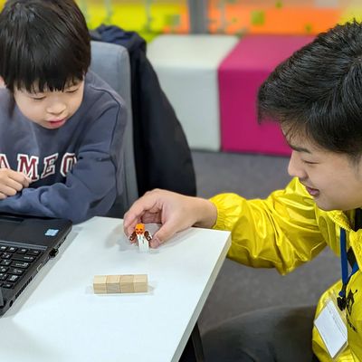 最初はドキドキ、でもすぐスイスイ！PC操作も楽しく習得。