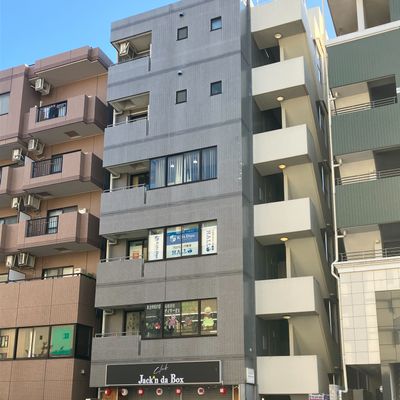 センター南駅（出口１）徒歩2分 の好アクセス！お子様一人でも難なく通うことができます！