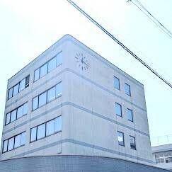 盛岡本校外観.jpg