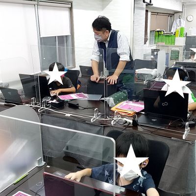 動画と実際の講師のダブルティーチング
