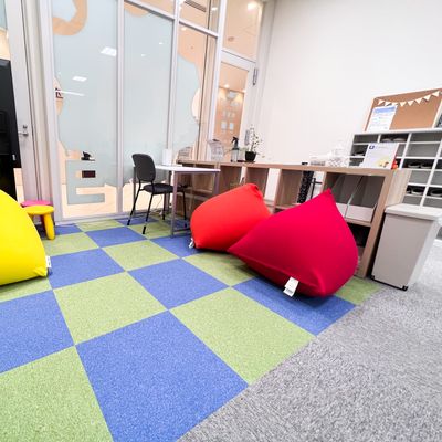 キッズプログラミングスクール8x9（ハック）ピオレ姫路校　サロンスペース