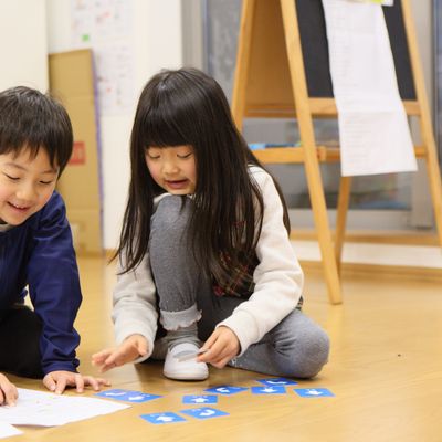 お友達と協力しながら楽しく勉強！