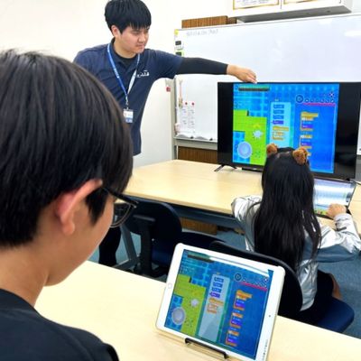 これからの社会で必要な論理的思考力を育みます。