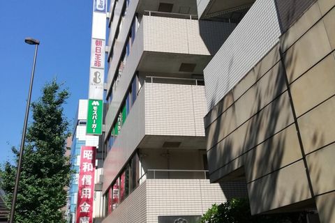 Crefus三軒茶屋校。東急田園都市線 三軒茶屋駅徒歩1分。