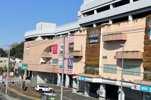 ロボ団トレッサ横浜校は、トレッサ横浜の中にあります。