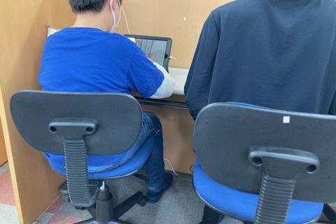 初心者の方から経験者の方まで、幅広くお通い頂いております。講師との距離感も近く、分からないところを質問しやすい環境になっています。
