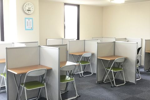 仕切りで別れ、集中しやすい！
