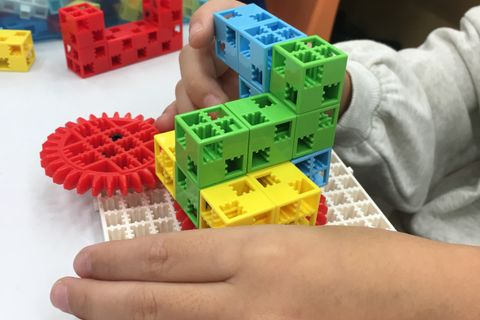 ギアを使ったパズルです。