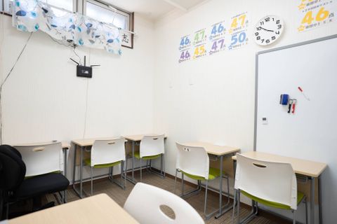 春日井校内装2.jpg